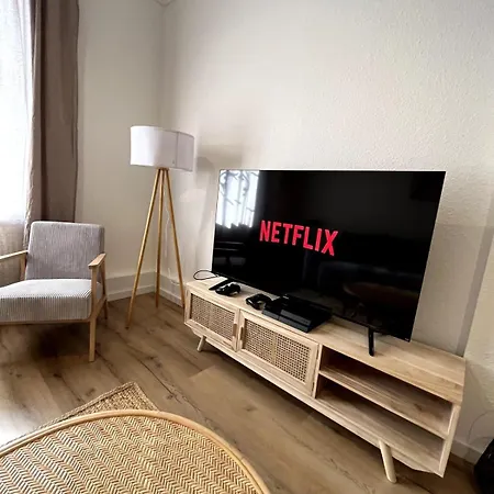 Messe Zentral Ps4 Workspace Apartment